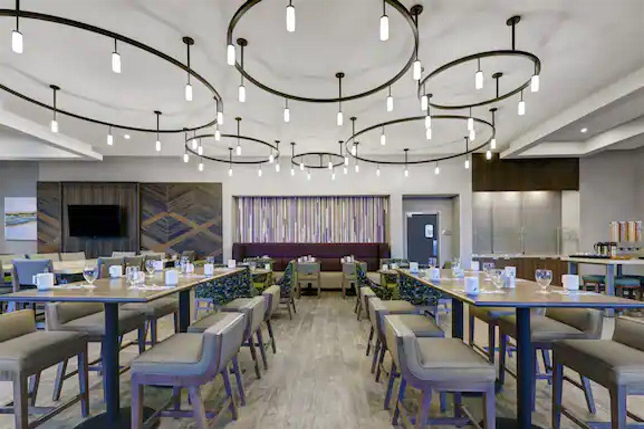 Hilton Garden Inn Manassas Exterior foto
